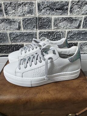 P448 Made In Italy Women's White  Leather Low-Top Sneaker Size 8.5/9